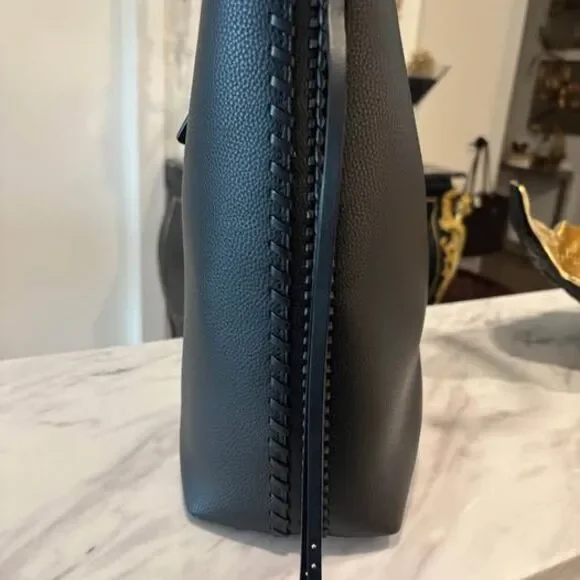 New Coach Chelsea Champlain Skeleton Horse Carriage Leather Tote - Picture 4 of 10